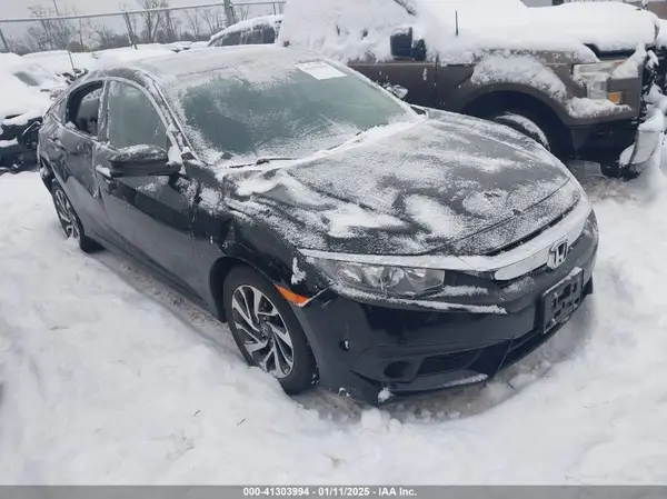 19XFC2F85JE026807 2018 HONDA CIVIC - Image 1