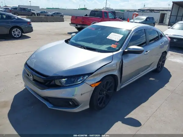 19XFC2F85KE002881 2019 HONDA CIVIC - Image 2