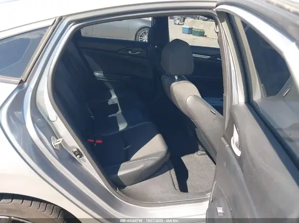19XFC2F85KE002881 2019 HONDA CIVIC - Image 8