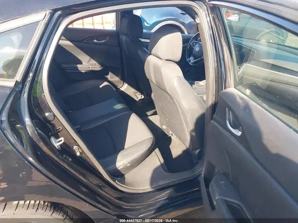 19XFC2F85KE027425 2019 HONDA CIVIC - Image 8