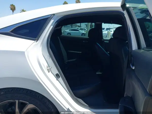 19XFC2F85KE205642 2019 HONDA CIVIC - Image 8