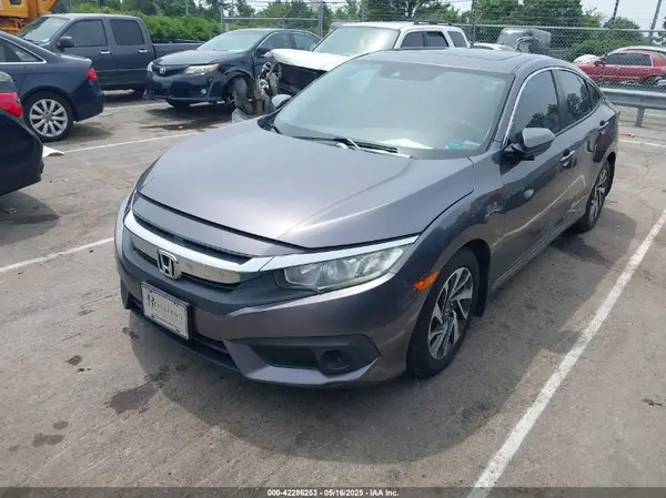 19XFC2F86GE092159 2016 HONDA CIVIC - Image 2