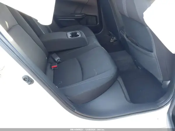 19XFC2F86HE036515 2017 HONDA CIVIC - Image 8