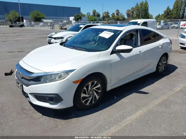 19XFC2F86HE216044 2017 HONDA CIVIC - Image 2