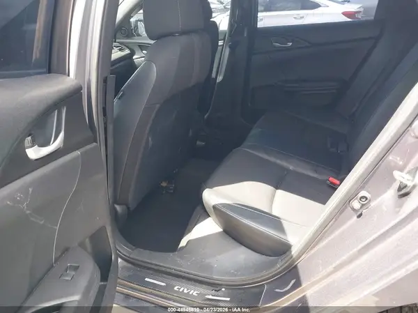 19XFC2F86KE016496 2019 HONDA CIVIC - Image 8