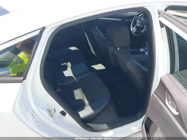 19XFC2F86LE020551 2020 HONDA CIVIC - Image 8