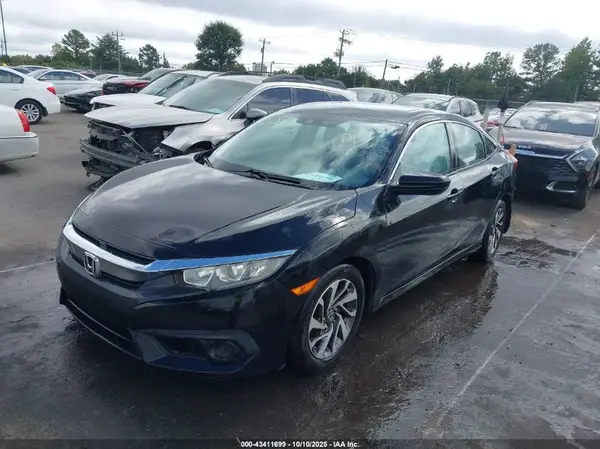 19XFC2F87GE088718 2016 HONDA CIVIC - Image 2