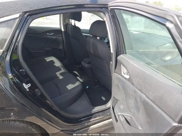 19XFC2F87GE088718 2016 HONDA CIVIC - Image 8