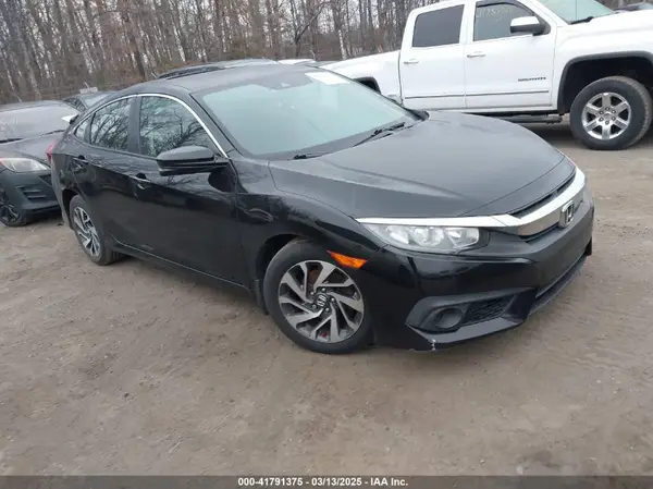 19XFC2F87HE031212 2017 HONDA CIVIC - Image 1
