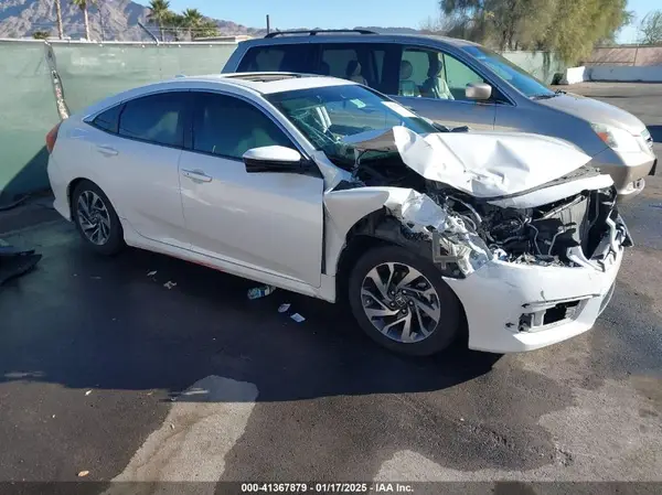 19XFC2F87HE055865 2017 HONDA CIVIC - Image 1