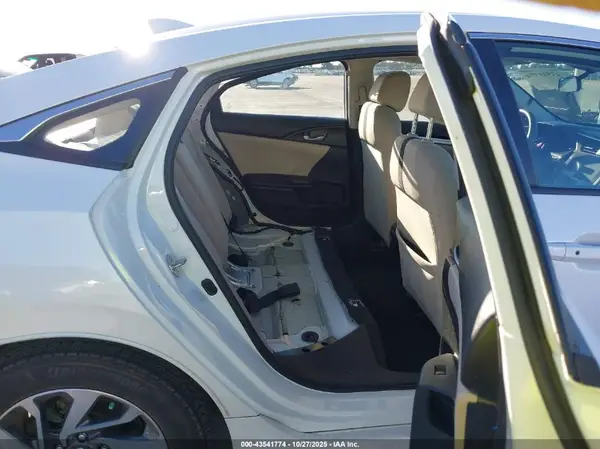 19XFC2F87HE227988 2017 HONDA CIVIC - Image 8