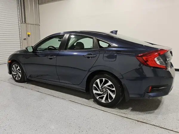 19XFC2F87JE035945 2018 HONDA CIVIC - Image 2