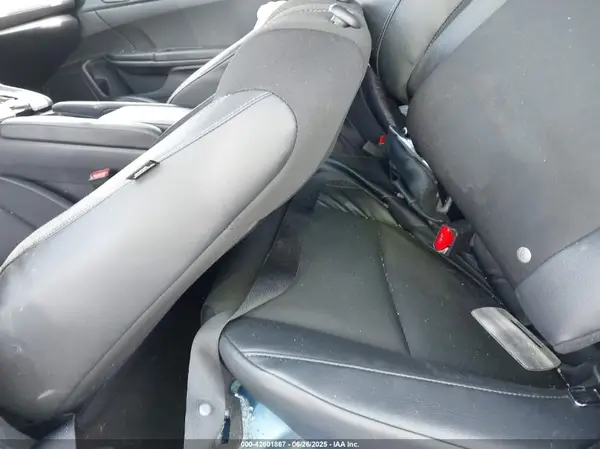 19XFC2F87KE014479 2019 HONDA CIVIC - Image 8