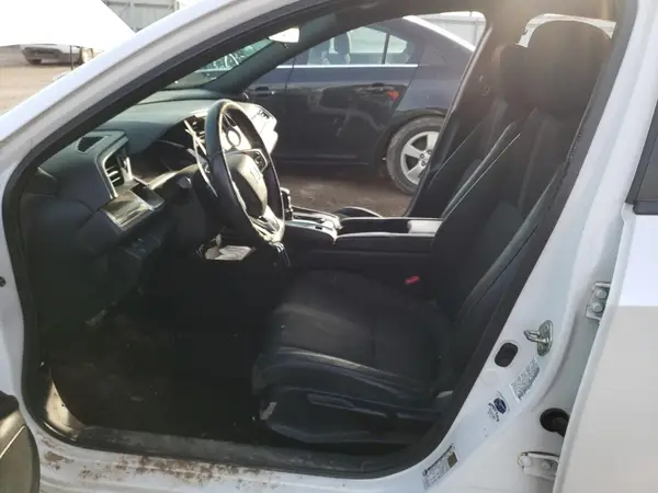19XFC2F87KE019892 2019 HONDA CIVIC - Image 8