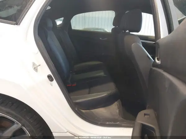 19XFC2F87KE021545 2019 HONDA CIVIC - Image 8