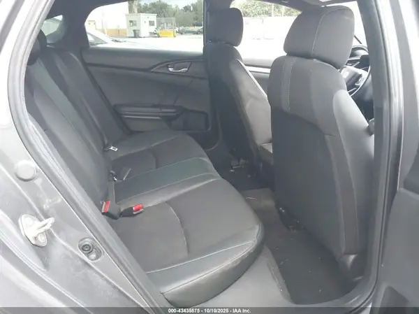 19XFC2F87KE023960 2019 HONDA CIVIC - Image 8