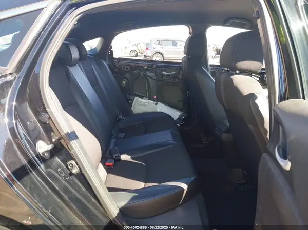 19XFC2F87KE206680 2019 HONDA CIVIC - Image 8
