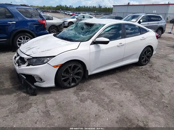 19XFC2F87LE008215 2020 HONDA CIVIC - Image 2