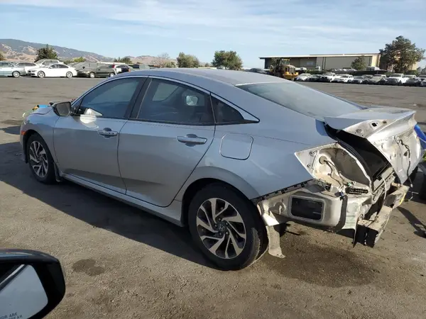 19XFC2F88GE001327 2016 HONDA CIVIC - Image 2