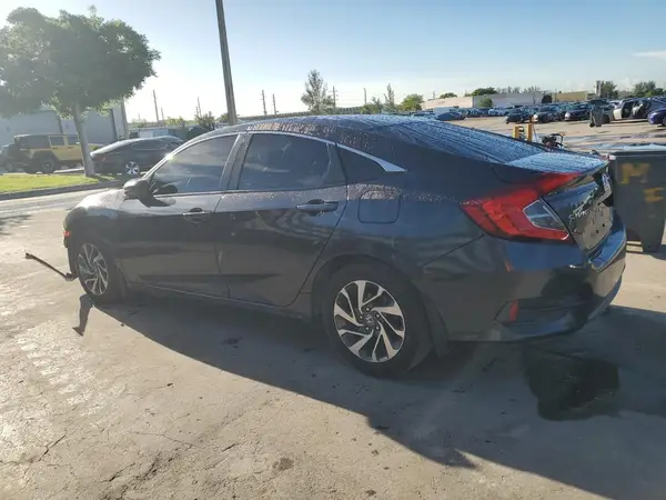19XFC2F88GE031797 2016 HONDA CIVIC - Image 2