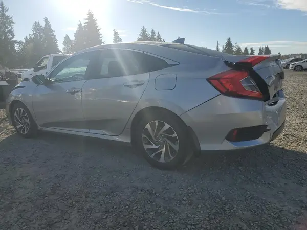 19XFC2F88HE005685 2017 HONDA CIVIC - Image 2
