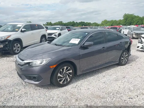 19XFC2F88HE017433 2017 HONDA CIVIC - Image 2