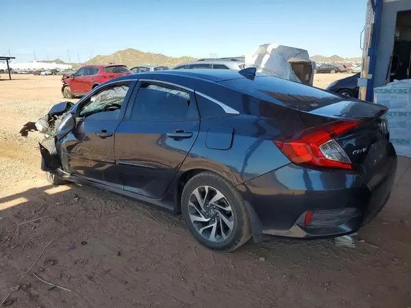19XFC2F88HE024401 2017 HONDA CIVIC - Image 2