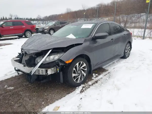 19XFC2F88HE037357 2017 HONDA CIVIC - Image 2
