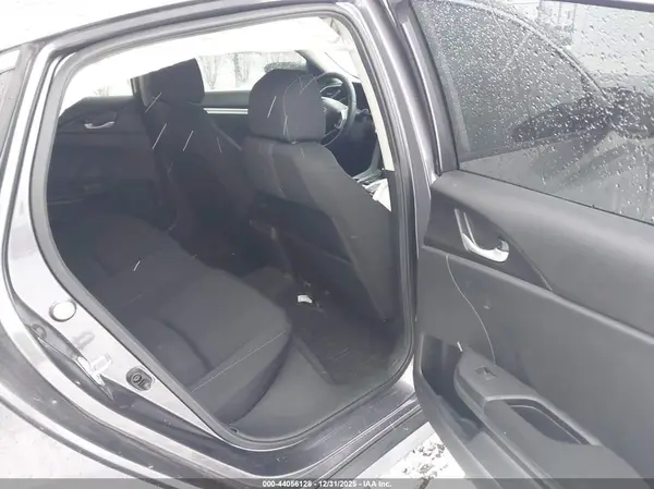 19XFC2F88HE037357 2017 HONDA CIVIC - Image 8