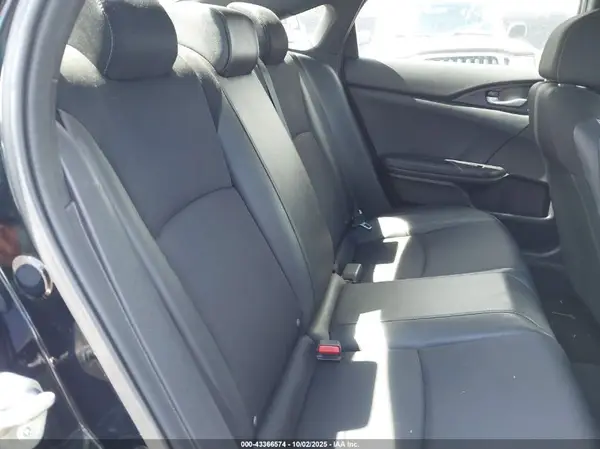 19XFC2F88KE015155 2019 HONDA CIVIC - Image 8