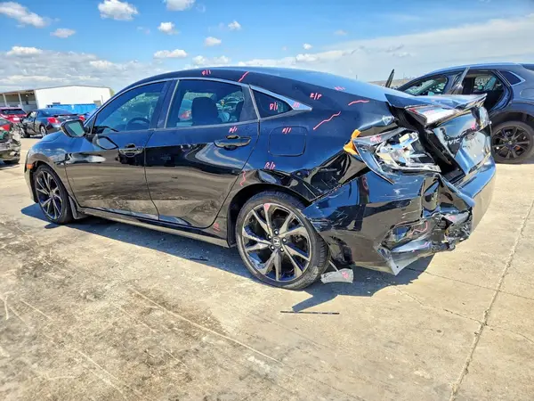19XFC2F88KE015494 2019 HONDA CIVIC - Image 2