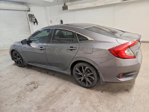 19XFC2F88KE016502 2019 HONDA CIVIC - Image 2