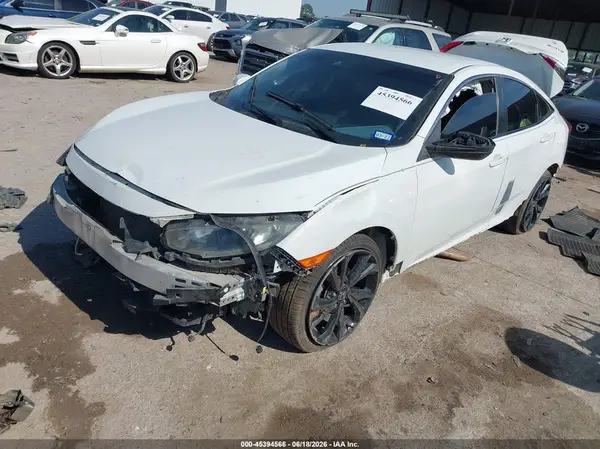 19XFC2F88KE022798 2019 HONDA CIVIC - Image 2