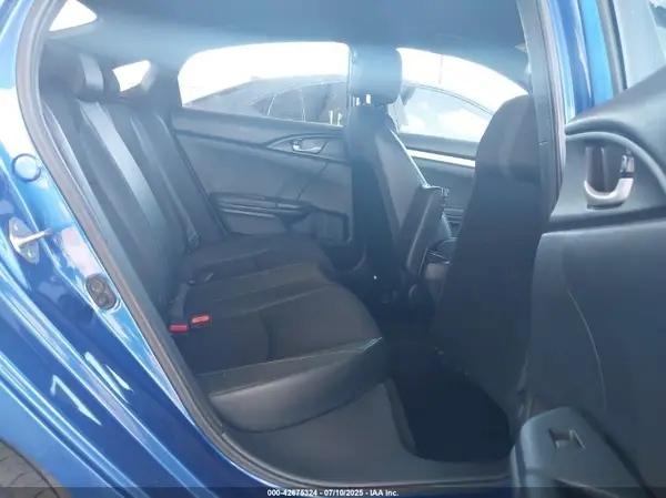19XFC2F88KE210561 2019 HONDA CIVIC - Image 8