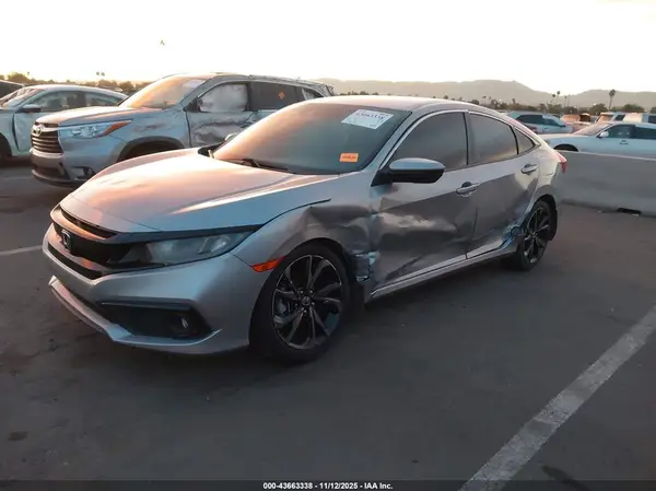 19XFC2F88LE003461 2020 HONDA CIVIC - Image 2