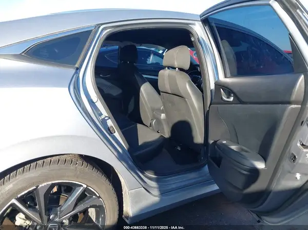 19XFC2F88LE003461 2020 HONDA CIVIC - Image 8