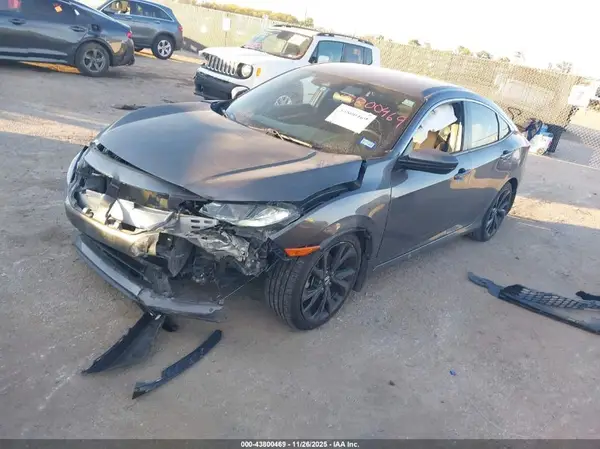 19XFC2F88LE017490 2020 HONDA CIVIC - Image 2