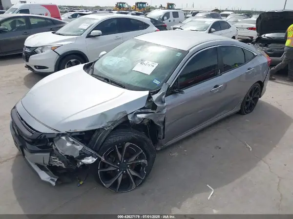 19XFC2F88LE018638 2020 HONDA CIVIC - Image 2