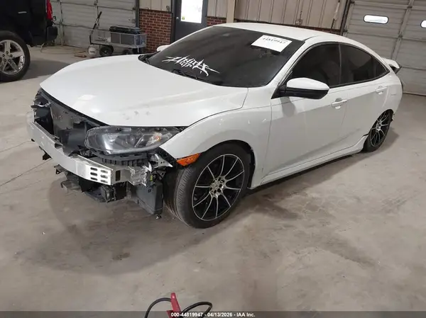 19XFC2F88LE024102 2020 HONDA CIVIC - Image 2