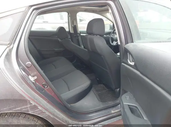 19XFC2F89GE031842 2016 HONDA CIVIC - Image 8