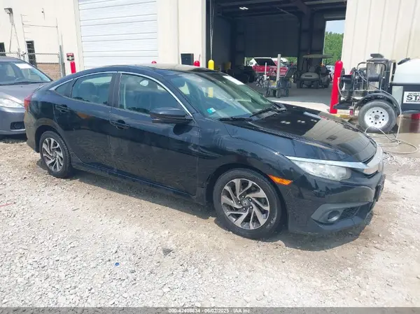 19XFC2F89GE079244 2016 HONDA CIVIC - Image 1
