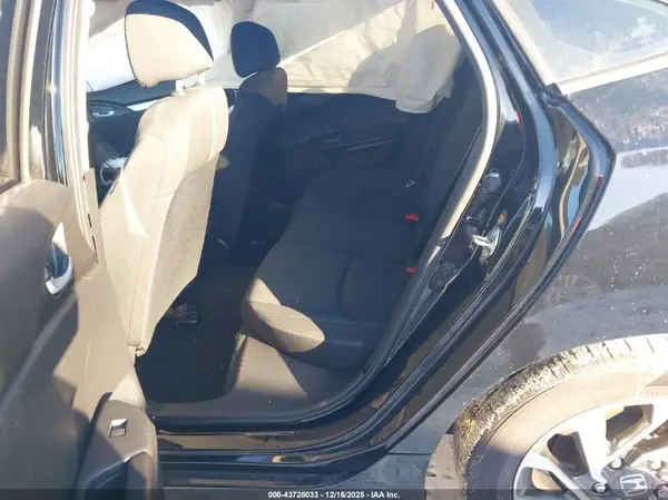 19XFC2F89GE216327 2016 HONDA CIVIC - Image 8