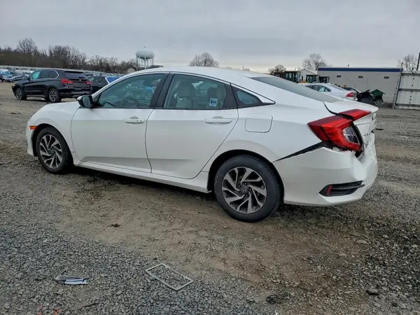 19XFC2F89GE241261 2016 HONDA CIVIC - Image 2