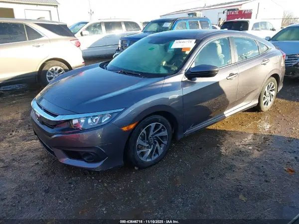 19XFC2F89HE026948 2017 HONDA CIVIC - Image 2