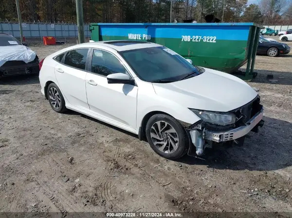 19XFC2F89JE000467 2018 HONDA CIVIC - Image 1