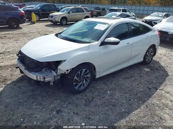 19XFC2F89JE000467 2018 HONDA CIVIC - Image 2