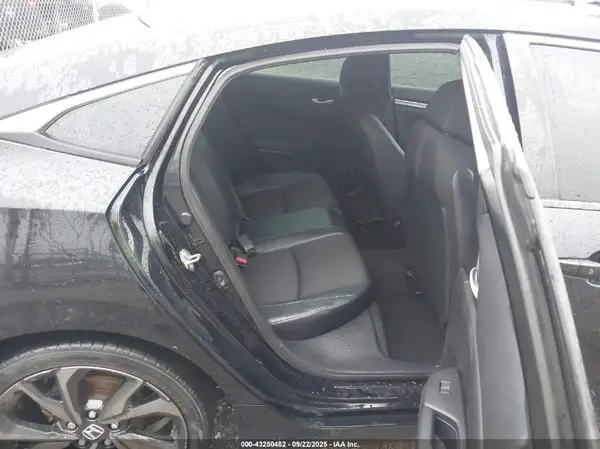 19XFC2F89KE007520 2019 HONDA CIVIC - Image 8