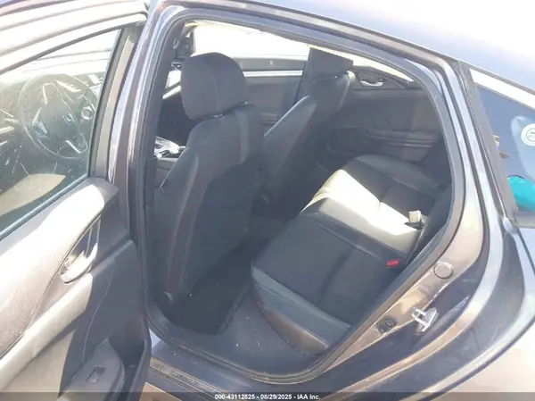 19XFC2F89KE014760 2019 HONDA CIVIC - Image 8