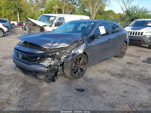 19XFC2F89KE029274 2019 HONDA CIVIC - Image 2