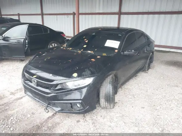 19XFC2F89ME000909 2021 HONDA CIVIC - Image 2